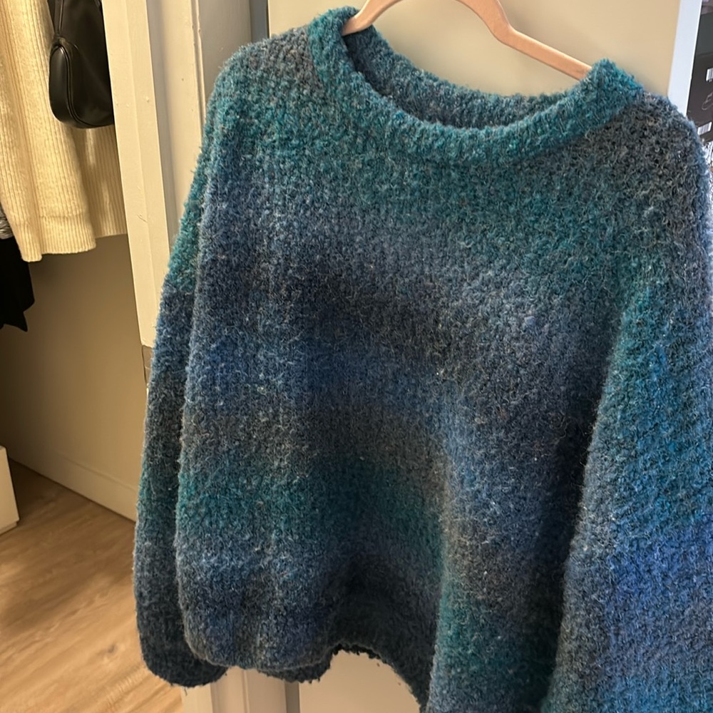 knit oversized ombré blue grey sweater